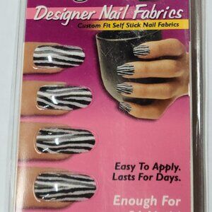 Fingr’s Designer Nail Fabrics, #2349 Zebra Print